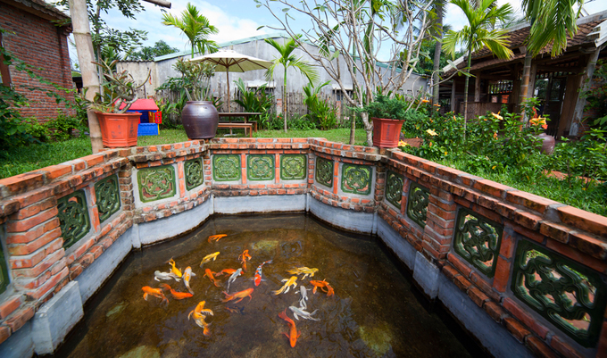 Gia chủ mang nhà cổ ngoài Bắc vào lắp ở Hội An gia chu mang nha co ngoai bac vao lap o hoi an