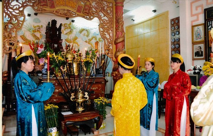 gia toc o sai gon hon nua the ky lam le gio to hung vuong