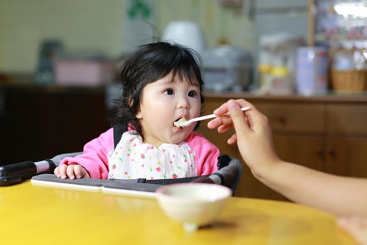 Những lỗi chăm cháu ông bà nào cũng mắc phải nhung loi cham chau ong ba nao cung mac phai