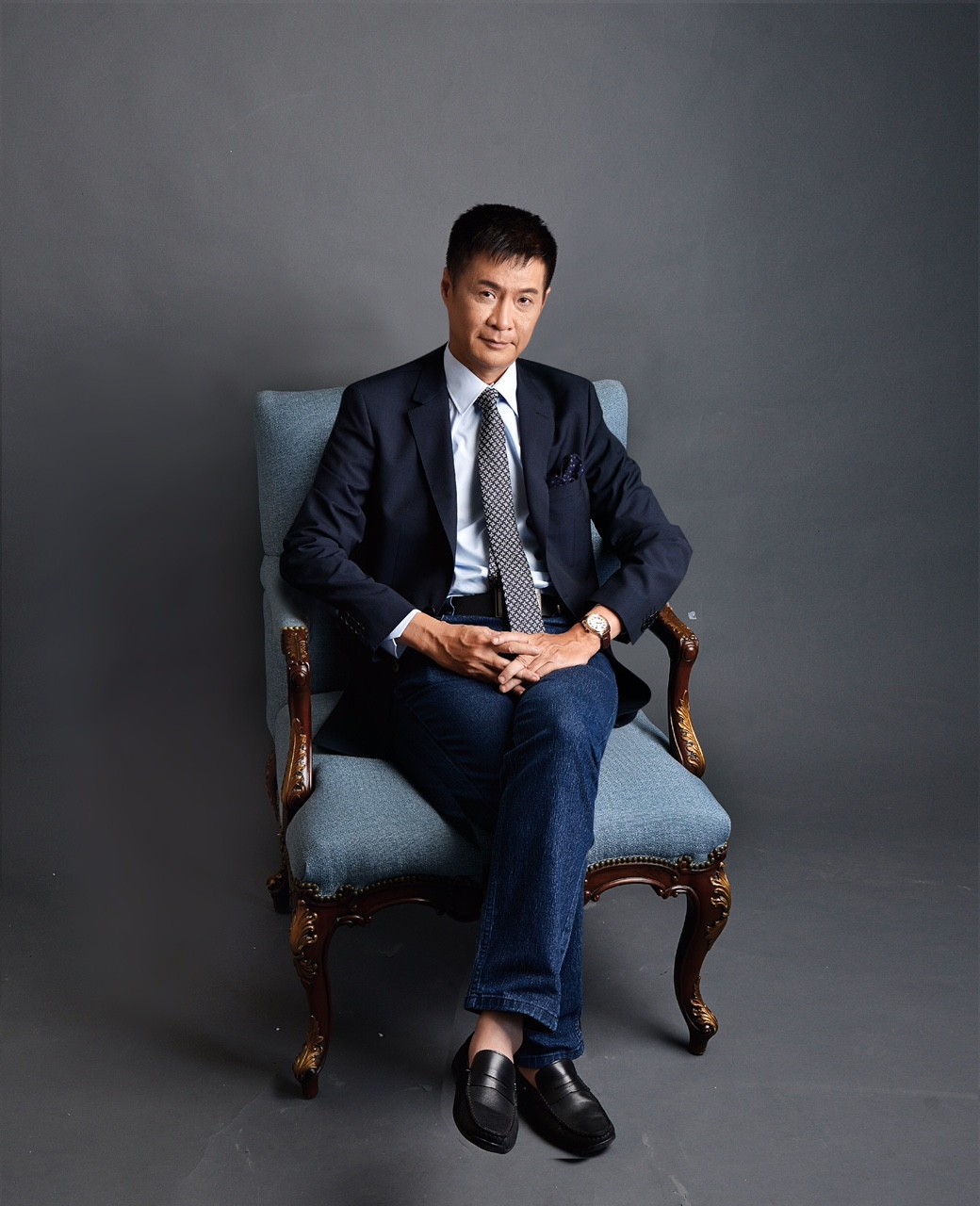dao dien le hoang khi ta khong chong ta se thoat khoi me chong