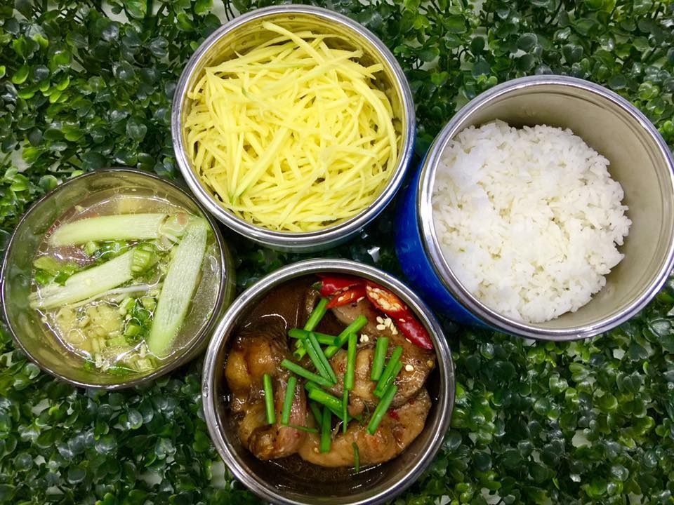 Thực đơn cơm trưa văn phòng ngon, bổ, sạch chỉ mất 15 phút nấu thuc don com trua van phong ngon bo sach chi mat 15 phut nau
