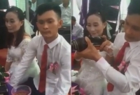 dan ong duoc ngoi ca khi dan ba khong giau co