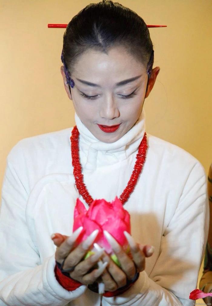 dai my nhan trung hoa 60 tuoi van da dep dang thon nho khong an com