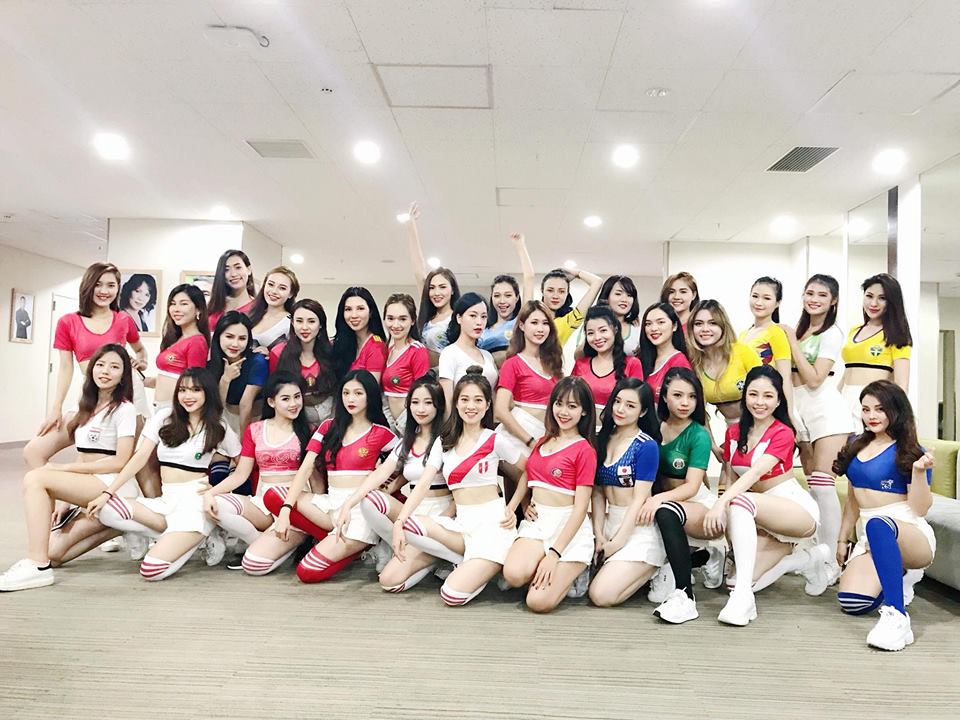 32 co nang xinh dep duoc cac chang truy tim facebook nhieu nhat mua world cup