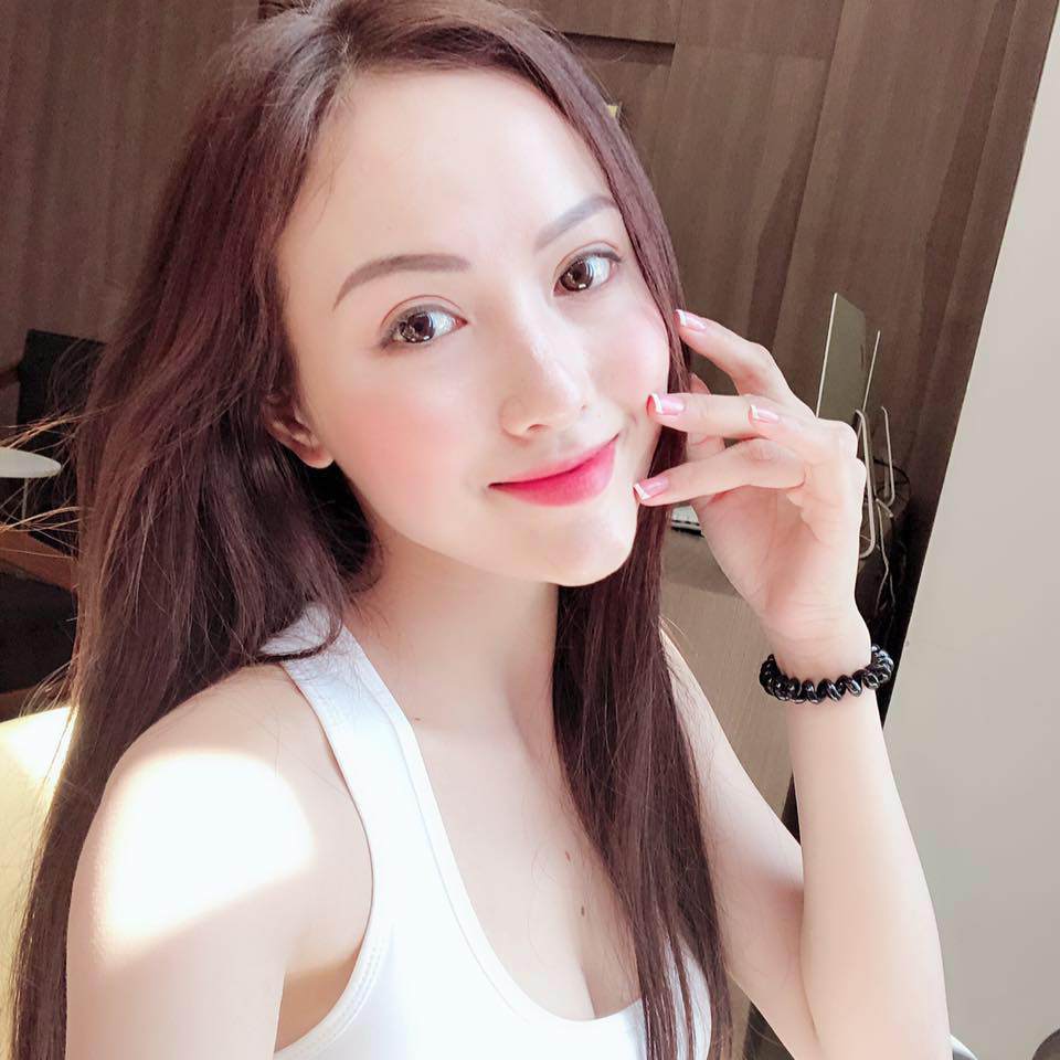 32 co nang xinh dep duoc cac chang truy tim facebook nhieu nhat mua world cup