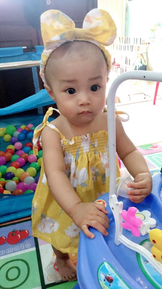 loat anh vui ve nhung cong chua bat dac di cua hoi me cuong con gai