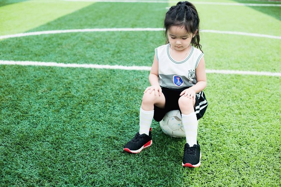 trong cong dong me bim sua day moi la hot girl world cup nam nay