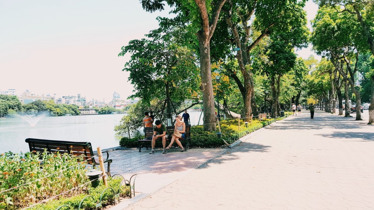 hoi nhung nguoi khong so nang chi so nong nhung van yeu ha noi
