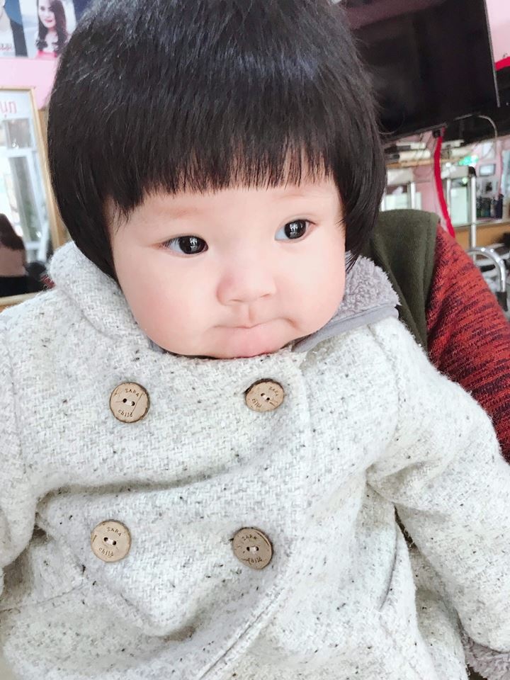 'Em làm gì có tóc, em còn đang hói đây này' em lam gi co toc em con dang hoi day nay