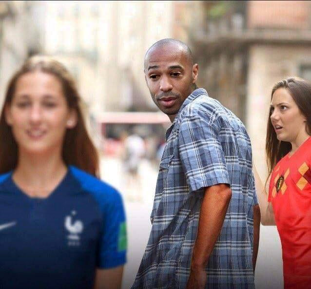 anh che chuyen xe tinh yeu cua messi don them lukaku cung dong doi