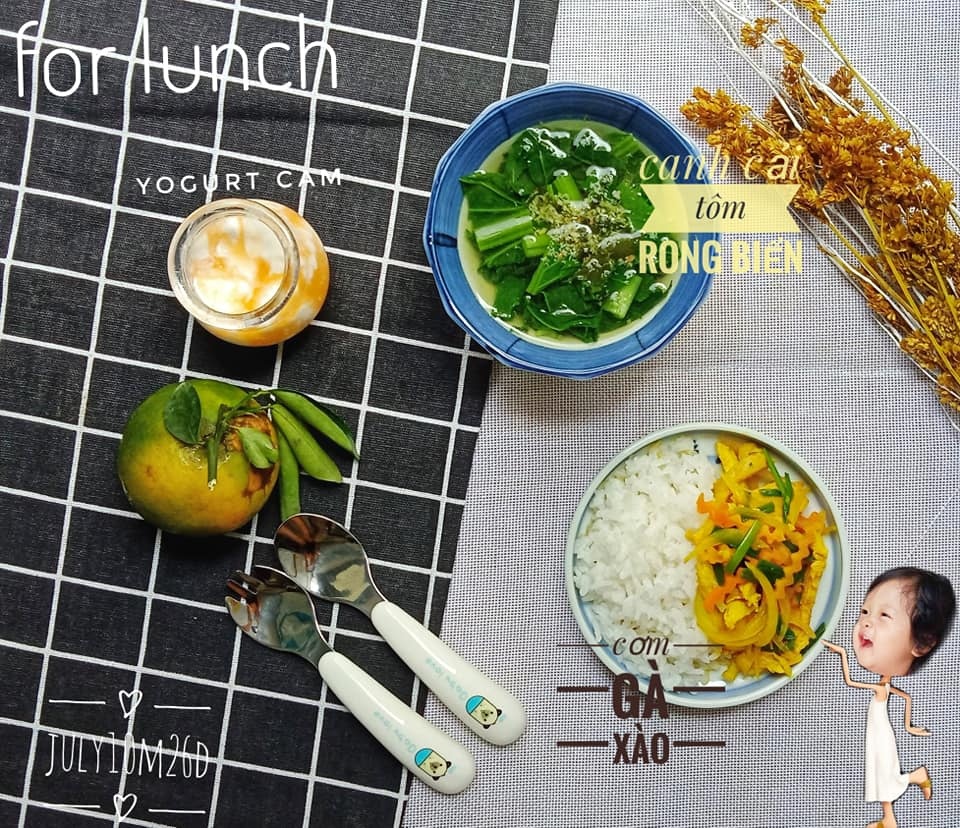 con phun thuc an suot hon 1 thang me van binh than nau mon ngon cho con