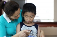 bi hai chuyen di de so nham con cua cac me