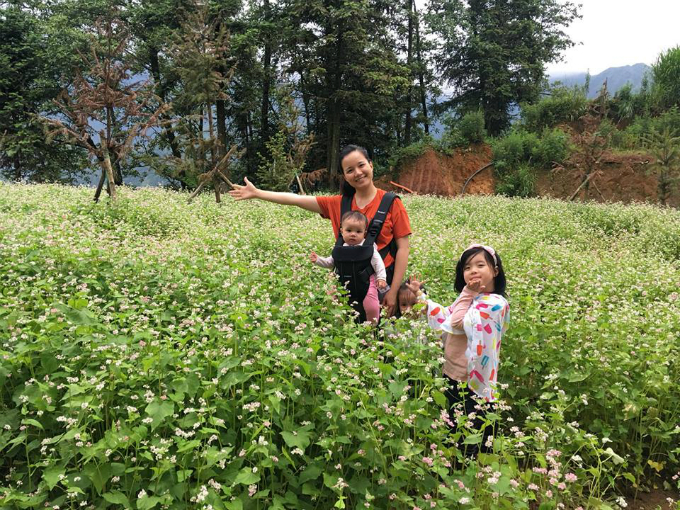 cac hot mom ban luan ve ban danh sach nuoi con nua ty dong