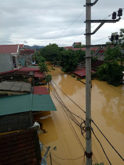 6 tieng chay lu cua gia dinh o tam lut phu tho