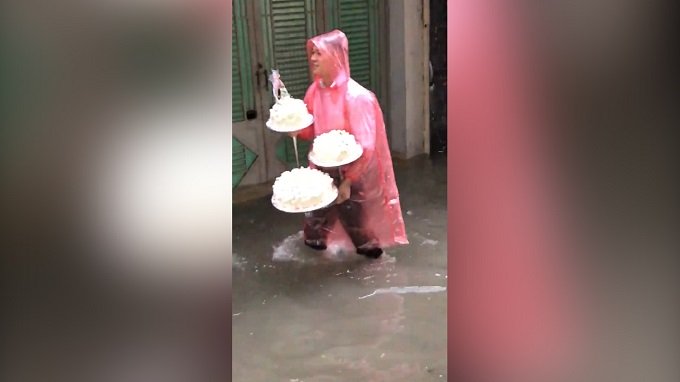nha trai trum ao mua boi vao nha gai trong le an hoi o hai phong