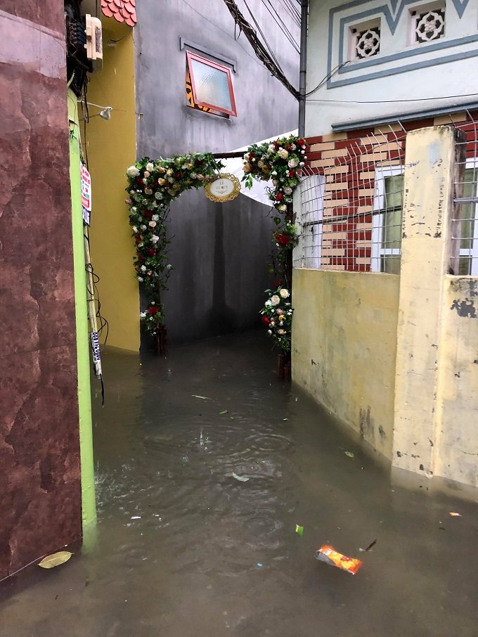 nha trai trum ao mua boi vao nha gai trong le an hoi o hai phong