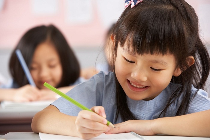 nguy hiem nhat khi vao lop 1 khong phai la chua biet viet biet doc