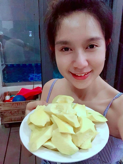 trai ngot sai triu trong khuon vien can biet thu cua ly hai minh ha