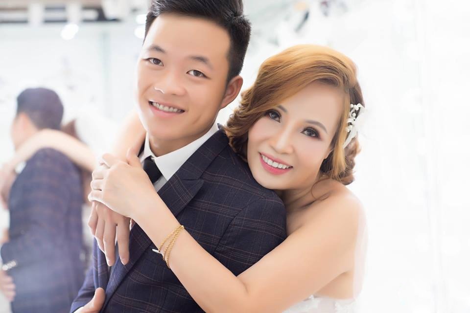sap lam dam cuoi voi chu re 26 tuoi co dau 62 tuoi hanh dien toi la co dau tre va xinh dep nhat