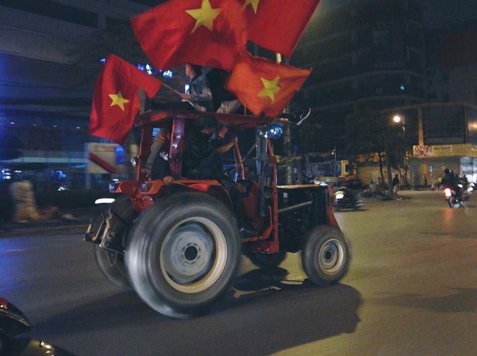 1.001 cách cổ động viên ăn mừng chiến thắng của Olympic Việt Nam 1001 cach co dong vien an mung chien thang cua olympic viet nam