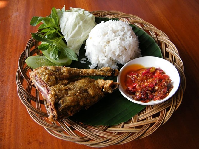 den indonesia dung quen thu nhung mon an ngon nay