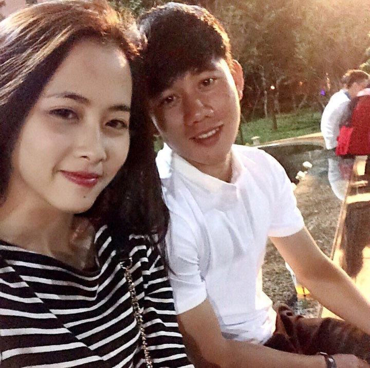 ban gai song o my xinh dep cua cau thu minh vuong