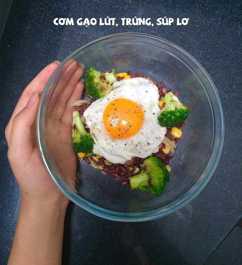 thao khao thuc don an sach eat clean cho nguoi moi bat dau