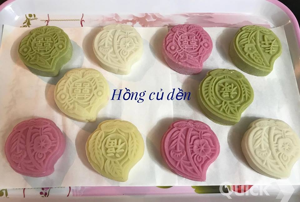 me dam lam banh trung thu handmade cho con