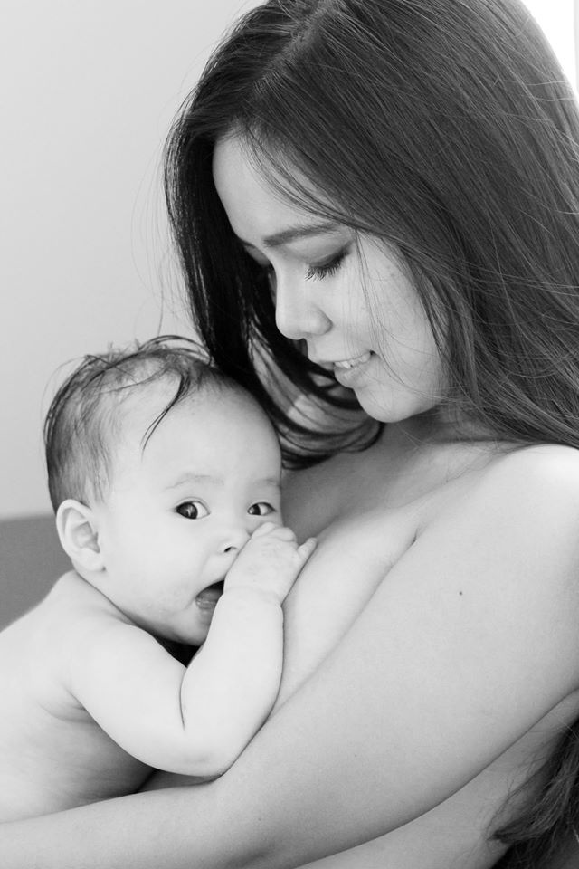 muon du sua cho con hay om con dung om may