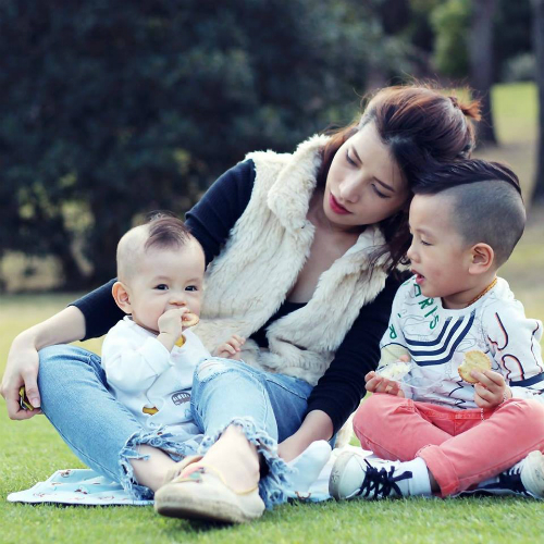 le khai giang chua day 5 phut cua cac em be viet o xu nguoi