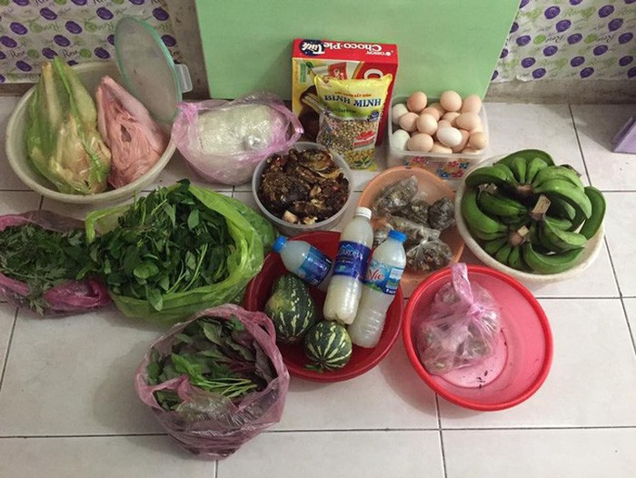 muon kieu gui qua cua me chong nha nguoi ta khien con dau ghen ti