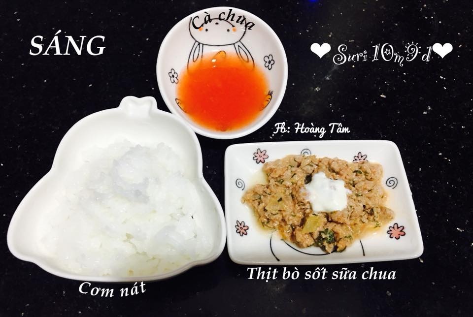 Thực đơn cơm nát ăn như người lớn của em bé 10 tháng tuổi thuc don com nat an nhu nguoi lon cua em be 10 thang tuoi