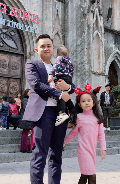 ong bo ha noi tuyen bo se khong bao gio lap lai cach de con khoc chan roi tu nin