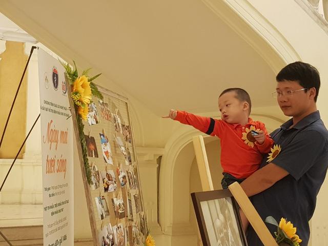 con trai thieu uy cong an tu choi dieu tri ung thu de giu con xuat hien dang yeu tren san khau