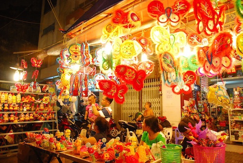 Trung thu 2018: Tuyên Quang dừng lễ rước đèn, Hà Nội chơi trung thu sớm trung thu 2018 tuyen quang dung le ruoc den ha noi choi trung thu som