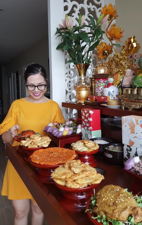 Mâm cỗ trung thu gần 60 món Việt, Hàn của nữ tiến sĩ mam co trung thu gan 60 mon viet han cua nu tien si