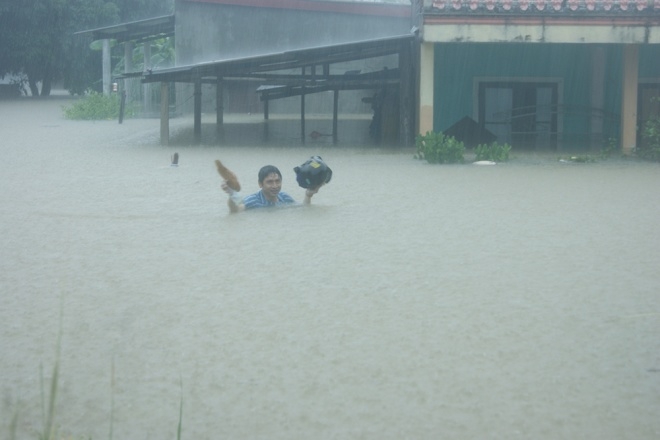 lut ngap noc nha o quang binh