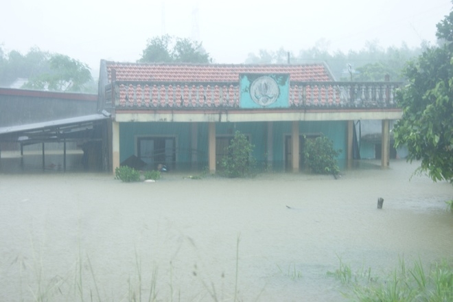 lut ngap noc nha o quang binh