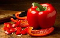 cung cap vitamin c qua lieu gay anh huong den co the ban nhu the nao