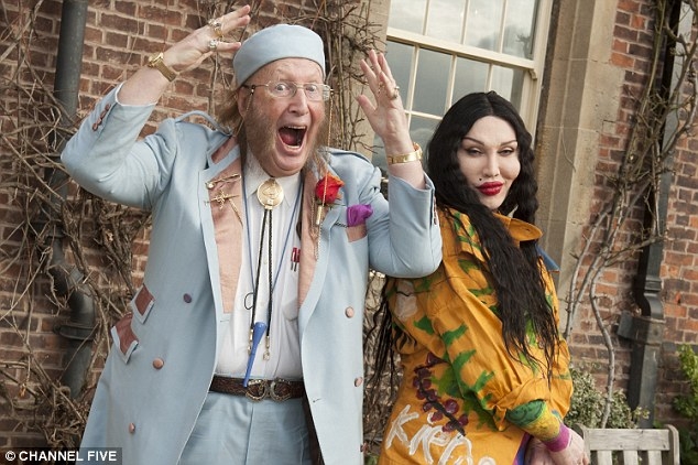 pete burns nam ca si tung 300 lan dao keo qua doi o tuoi 57