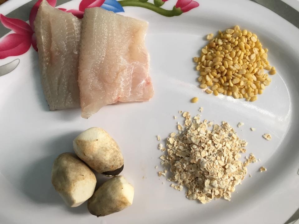 Khỏi lo con biếng ăn với thực đơn ăn dặm từ yến mạch khoi lo con bieng an voi thuc don an dam tu yen mach