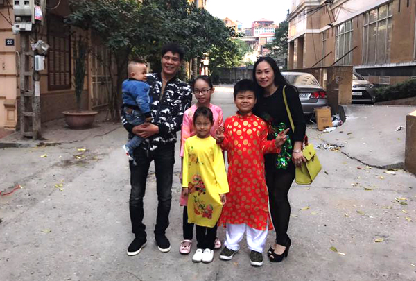 hanh trinh bon tung giot sua cho con 12 kg cua ba me ha noi