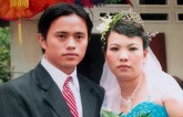 Vợ chồng Sài Gòn không sinh con, tận tâm nuôi 3 cháu tật nguyền