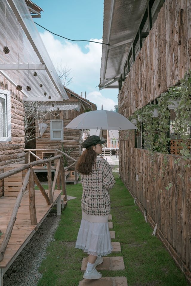 dung ngoi khong yen truoc homestay moi toanh dam chat chau au giua long moc chau