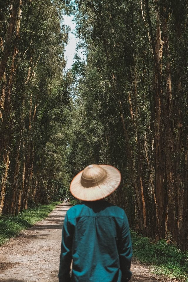 Cùng Thắng Cuội lạc lối ở miền Tây ‘gạo trắng nước trong’ những ngày sau lũ lụt cung thang cuoi lac loi o mien tay gao trang nuoc trong nhung ngay sau lu lut
