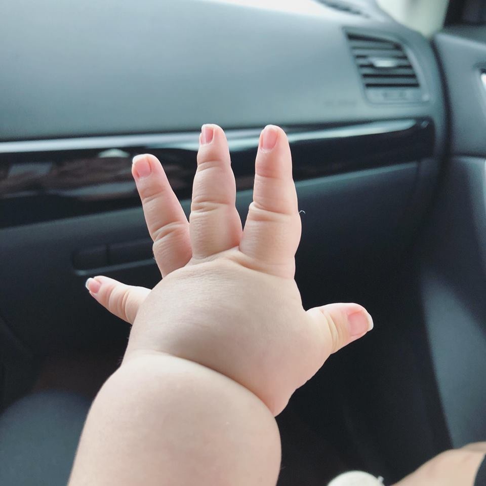 Nhờ ăn thứ này, em bé 5 tháng tuổi nặng gần 9 kg, tăng cân nhanh mẹ 'hãm' không kịp nho an thu nay em be 5 thang tuoi nang gan 9 kg tang can nhanh me ham khong kip