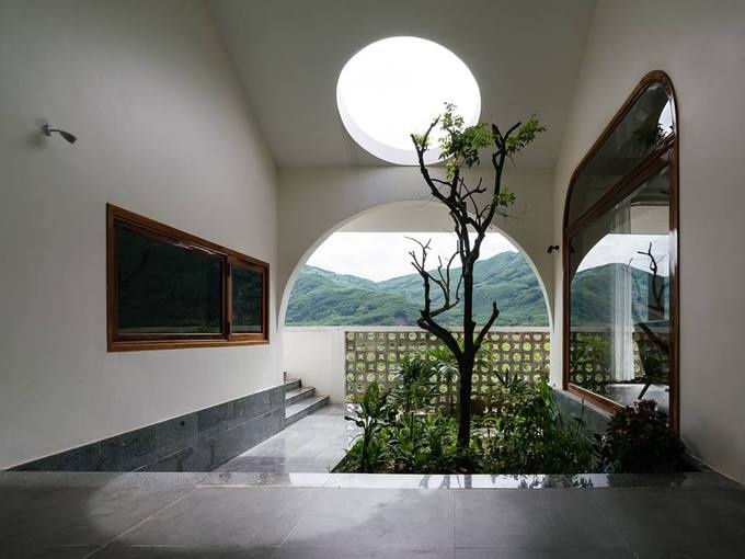 ngoi nha dep nhu resort con trai xay tang ba me o binh dinh