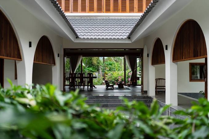 ngoi nha dep nhu resort con trai xay tang ba me o binh dinh