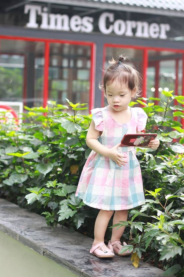 Bất ngờ trước loạt ảnh nữ tính của 'anh Táo' siêu quậy ngày nào bat ngo truoc loat anh nu tinh cua anh tao sieu quay ngay nao