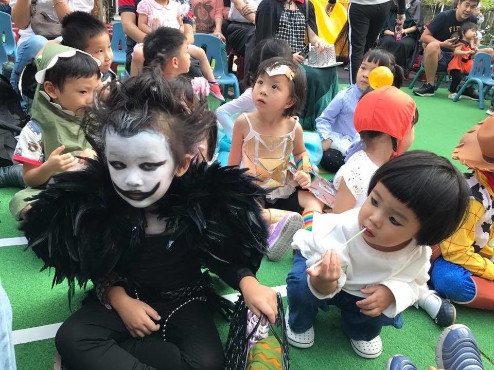 Halloween và những màn hóa trang cho trẻ nhỏ 'đỉnh' nhất từ trước đến giờ halloween va nhung man hoa trang cho tre nho dinh nhat tu truoc den gio